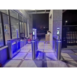 圓柱人臉機案例