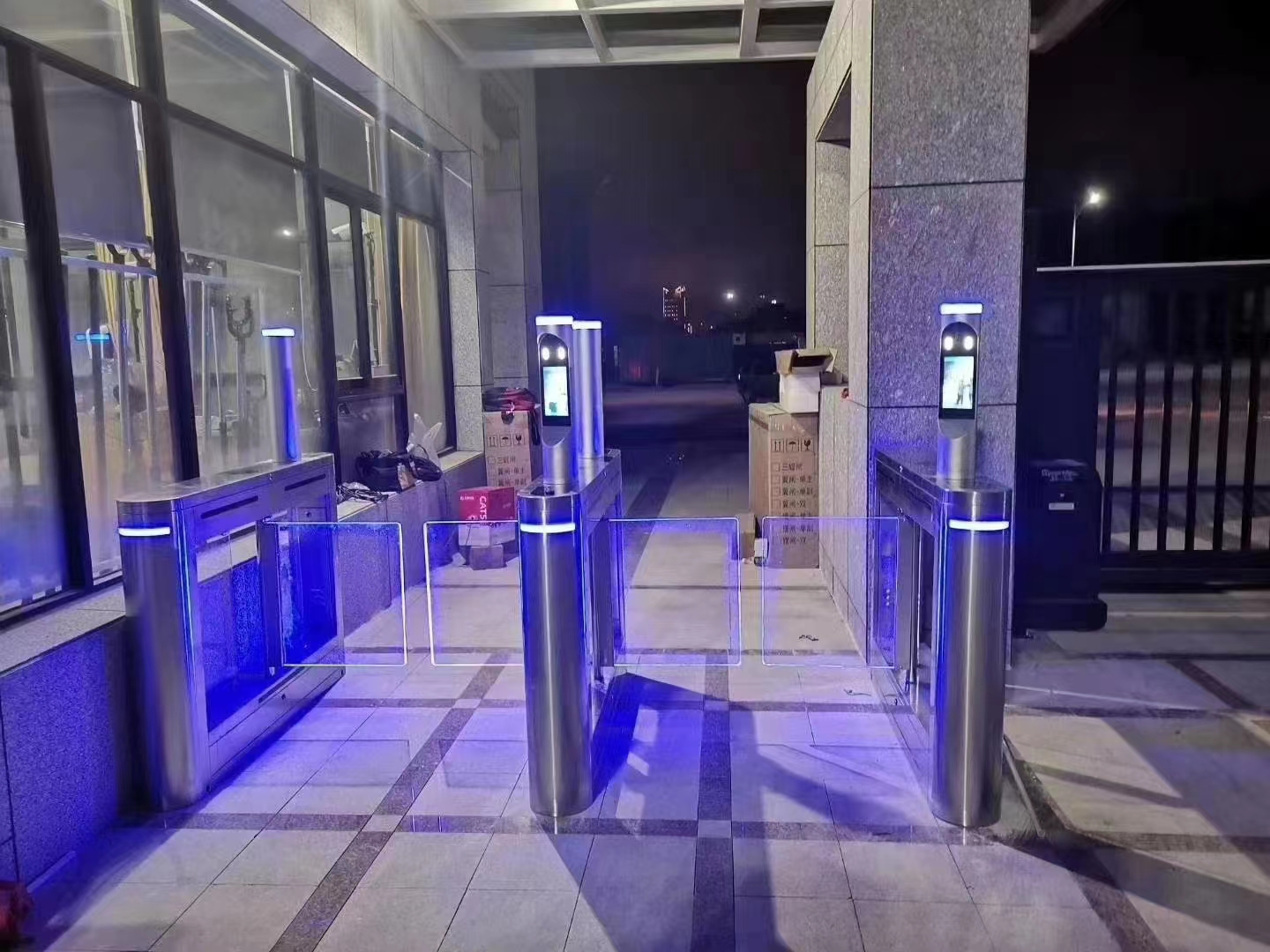 圓柱人臉機案例